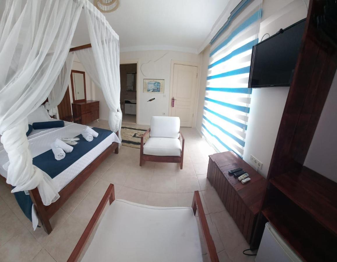 Hotel Antonio Кешме Экстерьер фото