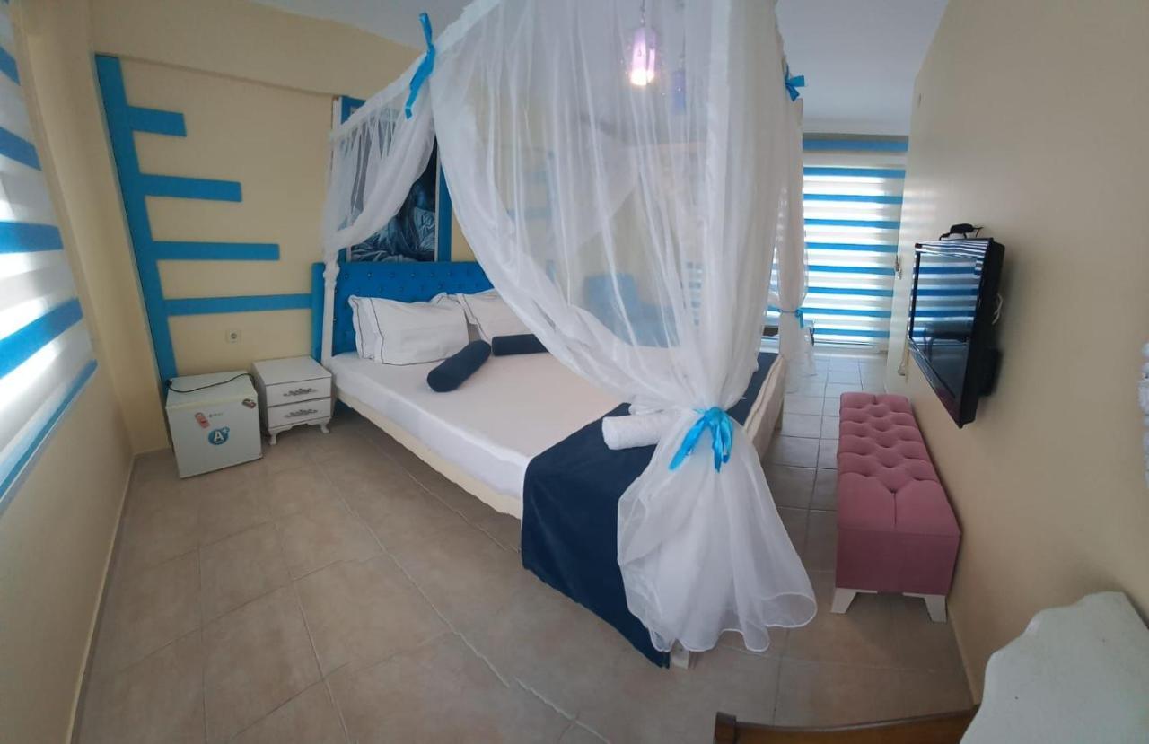 Hotel Antonio Кешме Экстерьер фото