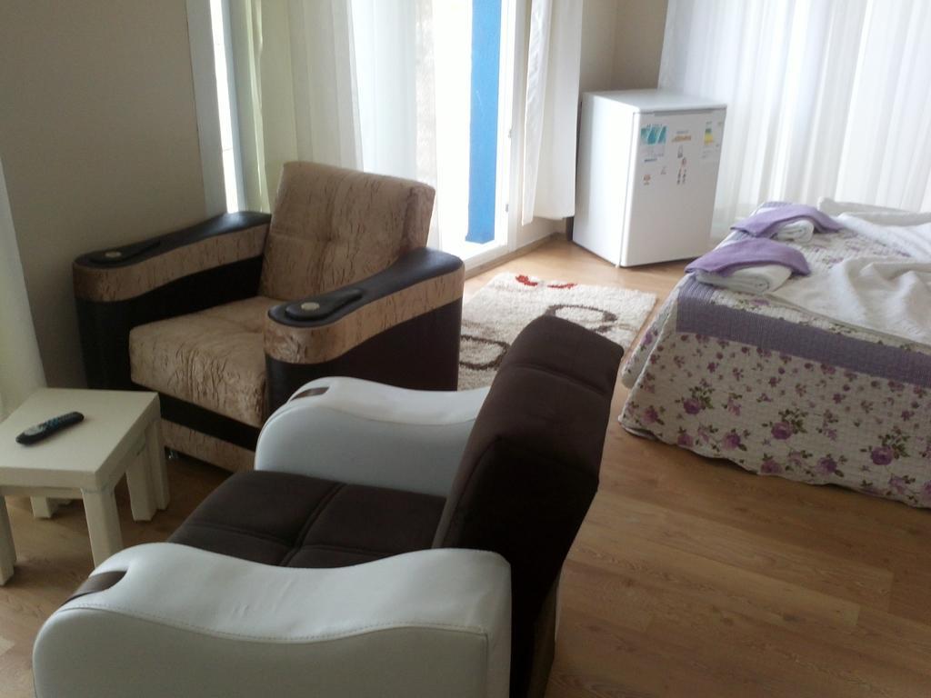 Hotel Antonio Кешме Номер фото
