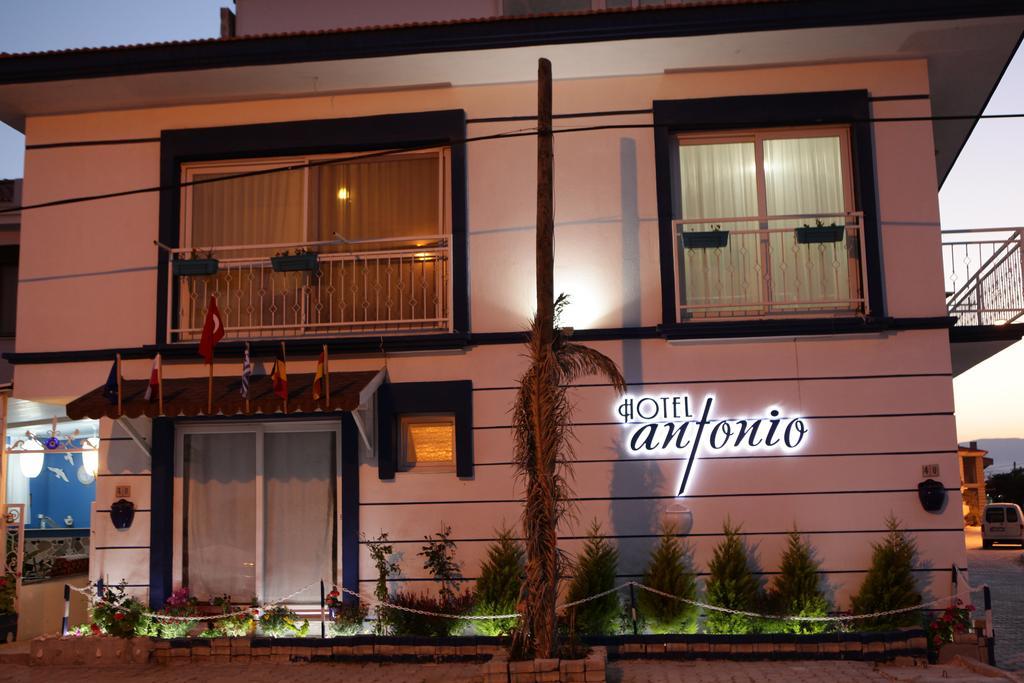 Hotel Antonio Кешме Экстерьер фото